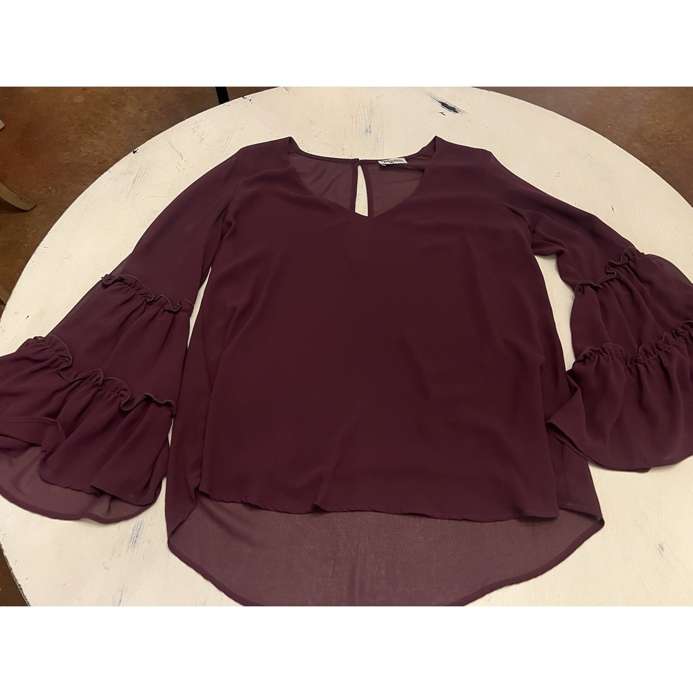 show me your mumu‎ Boho Blouse Size XSmall Burgundy Bell Sleeves